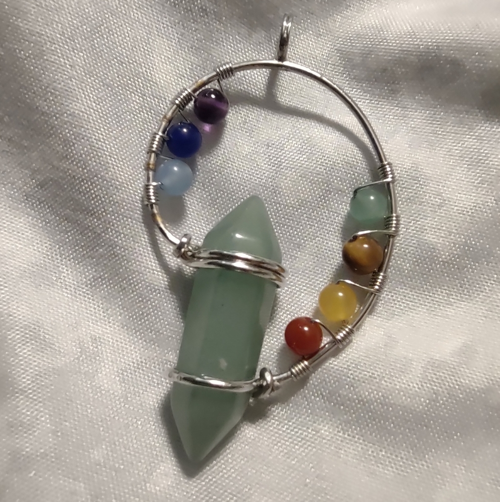 Green Aventurine Hexagon Pendulum with 7 Chakras Pendant - Picture 4 of 9